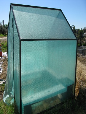 How-to-select-and-build-greenhouses